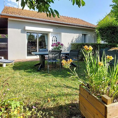 Gorgeous Home In Molinet With Wifi Екстер'єр фото