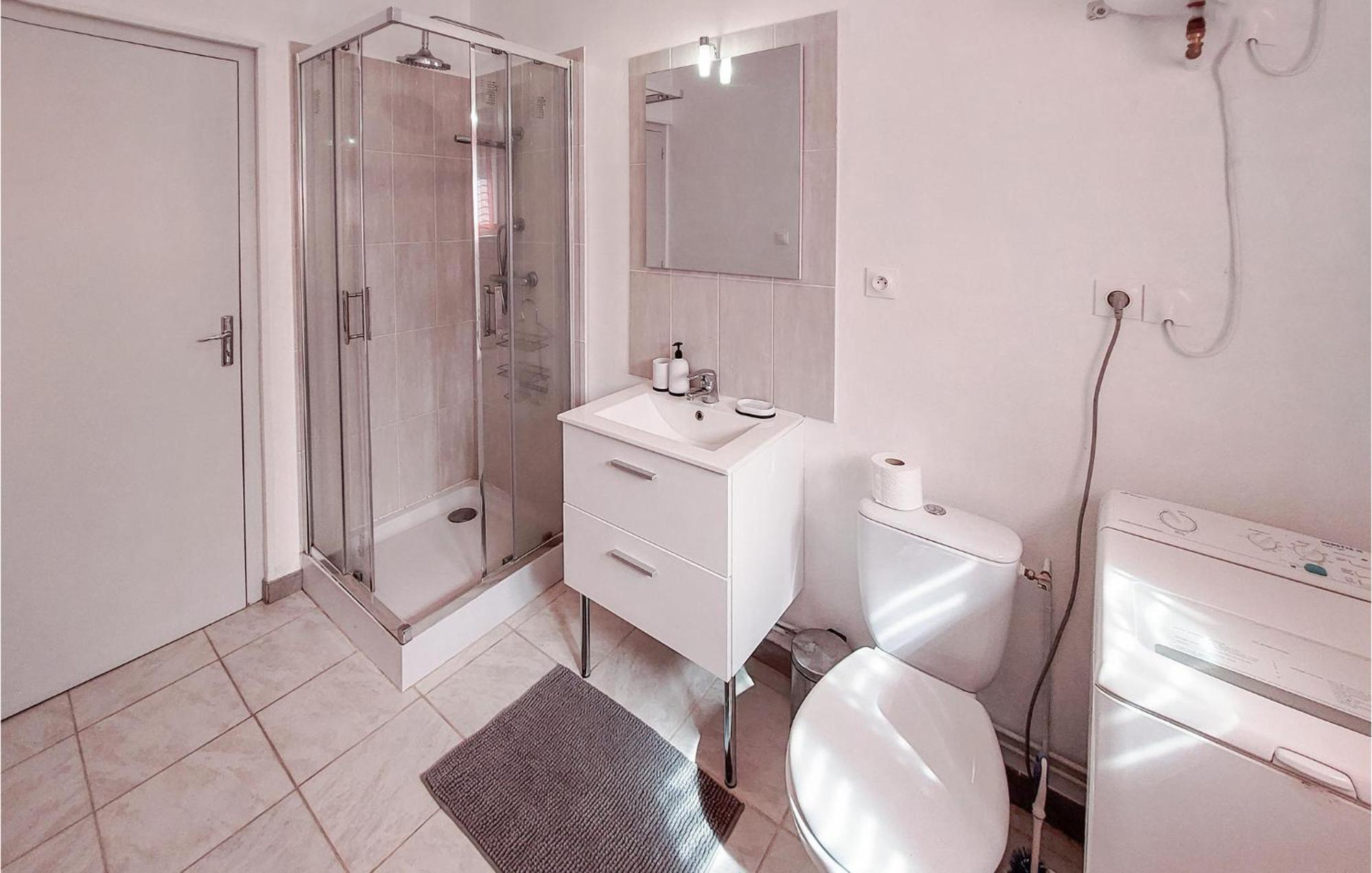 Gorgeous Home In Molinet With Wifi Екстер'єр фото